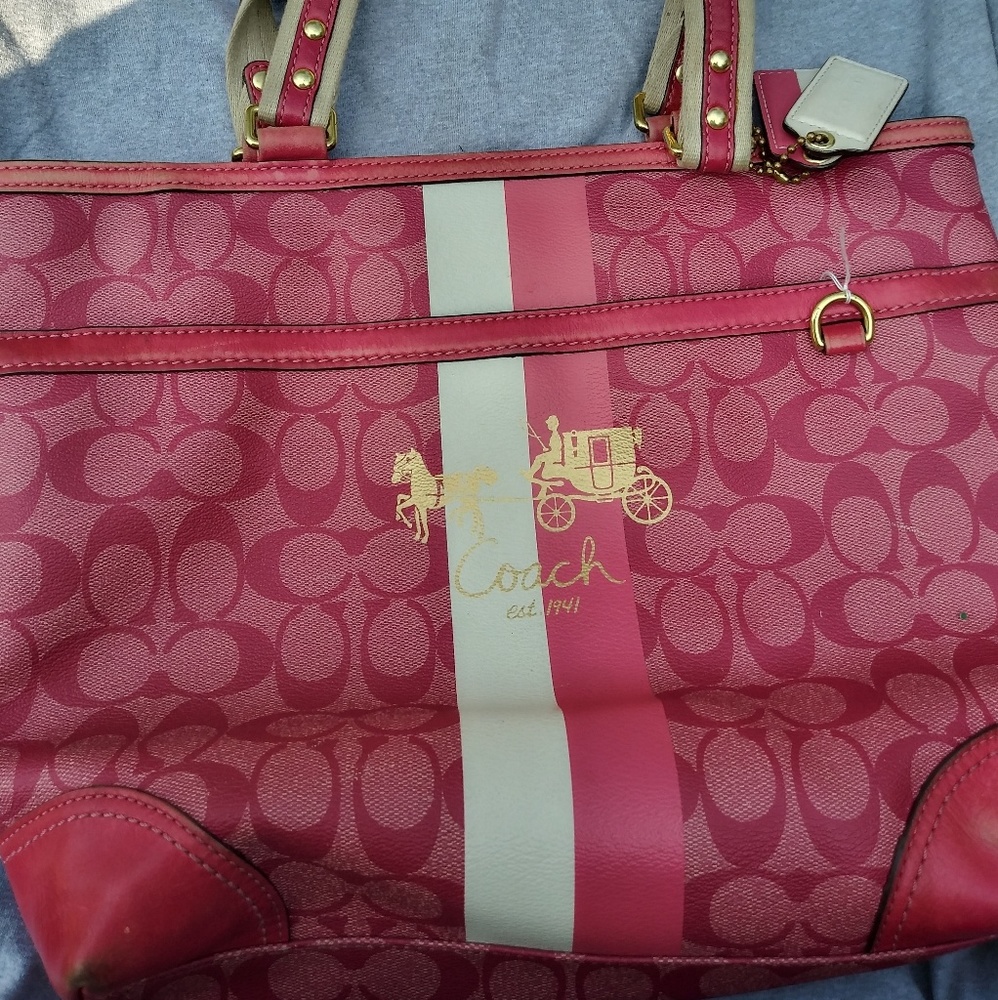 Two shoulder purses